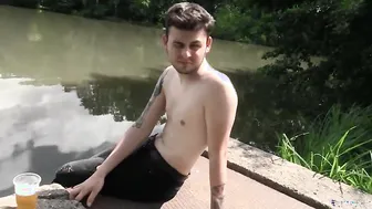 BigStr - Handsome Guy With Financial Problem Meets A Dude Who Offers Money For A Blowjob