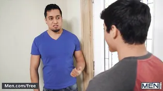 Men - Cute Tony Prower Gets More Than A Signature When He Knocks On Jacob Booker's Door