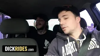 Hot Driver Jonas Matt Agrees To Give Chiwi Black A Ride If He Gives Him His Asshole - Dick Rides