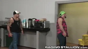 RagingStallion Muscle Hunk Daddy Analized His Friend In A Store