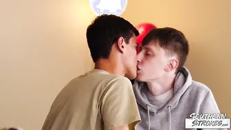 SOUTHERNSTROKES Gay Justin Cross And Jackson Wright Bareback