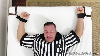 Muscle hunk tormented with hot tickling while being tied up