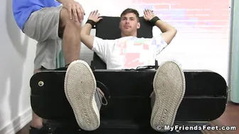 Restrained jock endures all sorts of tickling sessions