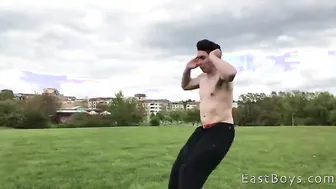 Handjob - Parkour - Enzo Sky