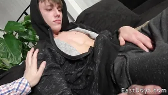 Handjob Adventure - Blonde Twink