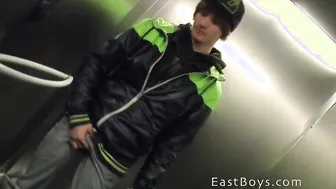 18 Cute Boy - Handjob Adventure