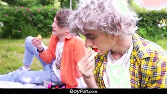 Afternoon Picnic Leads Horny Twinks To Hard Bareback Fuck