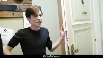 Boyfun - Personal Trainer Jared Shaw Barebacks Twink Devin Lewis