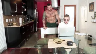 DylanLucas Twink Aroused by Older Hunk