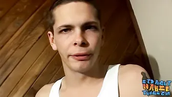 Straight amateur masturbates for the cam first time ever