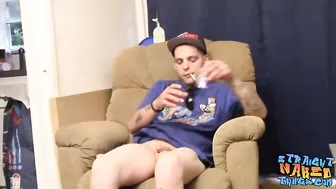 Straight jock Drac shows off tattoos in masturbation solo