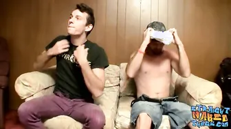 Straighty facializes himself after jerking off with his bud