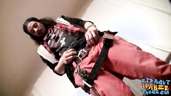 Rocker guy Max Harley loves to jack his own big dick