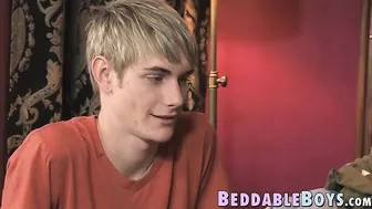 Twinks Dustin Revees and Preston Andrews anal bang and cum