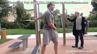 Cougars give twinks a piece of their pussies