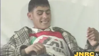 JNRC.fr - Gypsy straight man fucks a gay boy