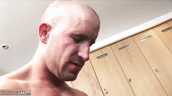 BullDogXXX.com - Anonymous fuck in changing room