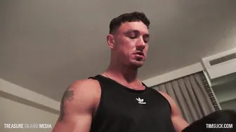 Serioulsy ripped dude face fucks cum hungry sub