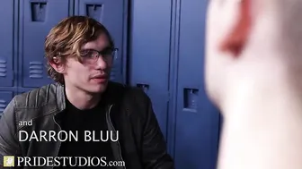 Video Game Nerd Twink Gets His First Big Cock In The Ass