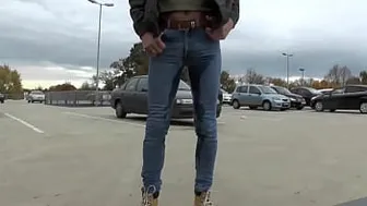 public jeans wetting